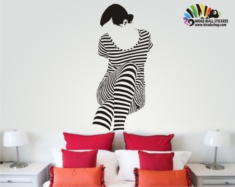 استیکر و  برچسب دیواری دختر گرافیکی کد h133 استیکر و  برچسب دیواری دختر گرافیکی کد h133